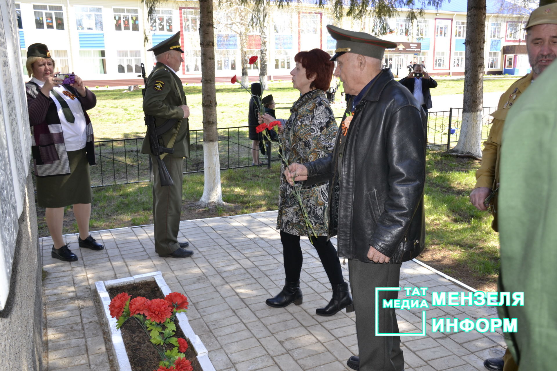В Старомазинском сельском поселении прошел митинг, посвященный 77-й годовщине Победы в Великой Отечественной войне