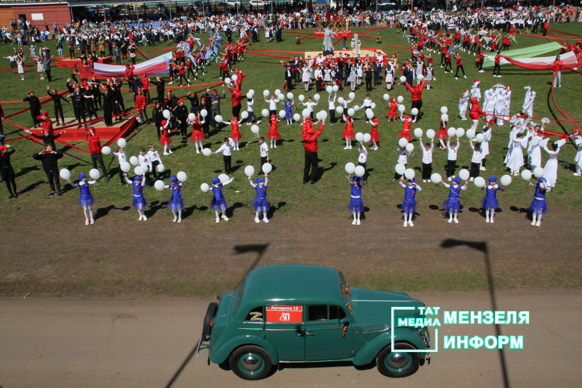 Парад машин в День Великой Победы в Мензелинске