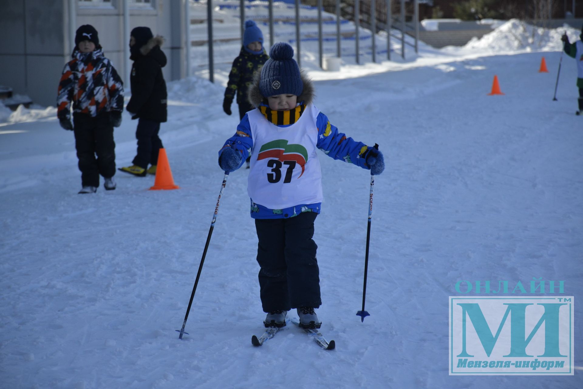 В парке Ленина прошел лыжный забег среди дошколят