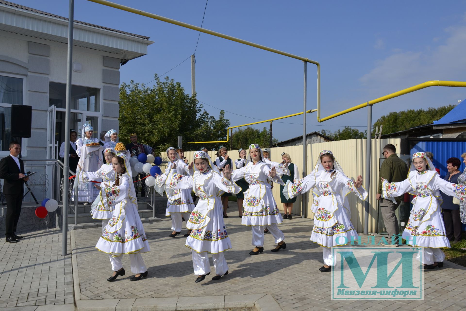 В торжественной обстановке открылась художественное отделение ДШИ