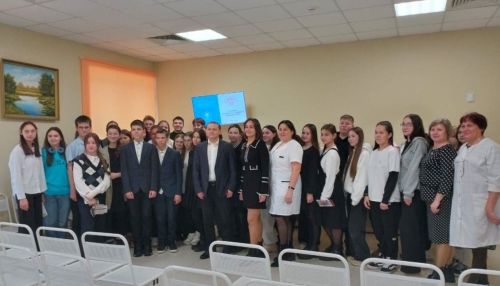 В Мензелинской ЦРБ прошло профориентационное мероприятие «Ангелы в белых халатах»