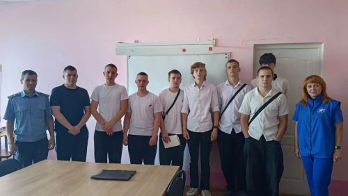 Студенты Мензелинского сельхозтехникума проверили знания ПДД на конкурсе