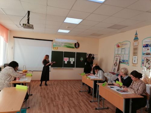 В Мензелинском районе проходит конкурс на звание лучшего учителя