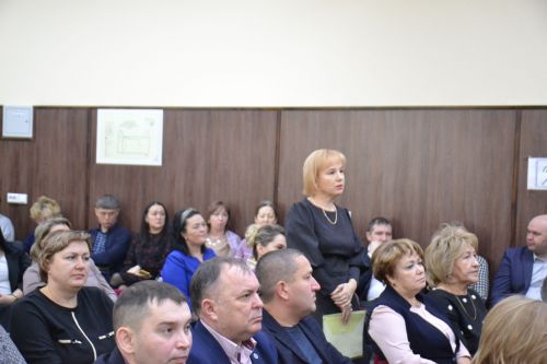 На сходе граждан в Мензелинском сельхозтехникуме были подняты насущные вопросы