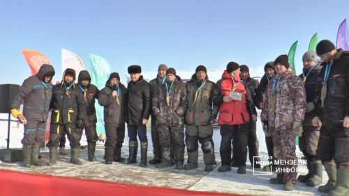 Награждение победителей соревнований по Зимней рыбалки в Мензелинске 2023
