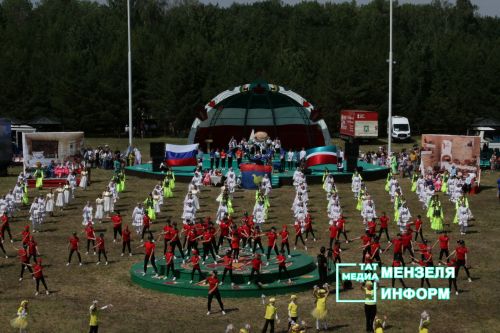 Минзәләдә гөрләп торды Сабантуй