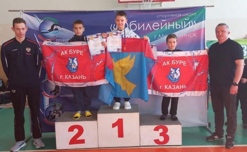 Минзәлә йөзүчеләре үзебездә узган республика ярышларында уңышлы чыгыш ясадылар