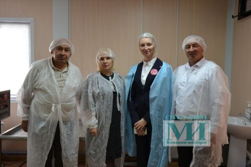 В Мензелинской школе-интернате приступили к изготовлению рекордного сыра