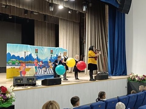 Спектакль помог юным мензелинцам закрепить знания ПДД