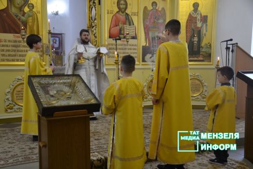 В праздник Крещения Господня в Мензелинском районе прошли Божественные литургии