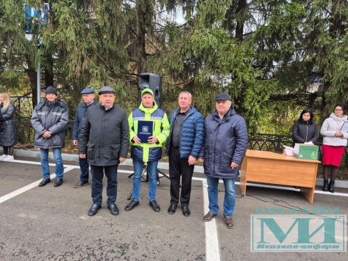 Новые дороги и заслуженные награды: в Мензелинском районе подвели итоги дорожного сезона