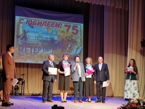 Мензелинская школа-интернат отметила 75-летний юбилей