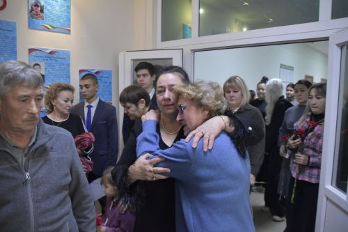 В Мензелинском сельхозтехникуме открылся мемориальный стенд