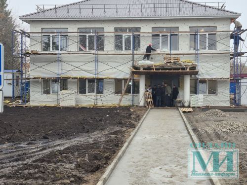 Глава Мензелинского района Айдар Салахов посетил  строительные объекты