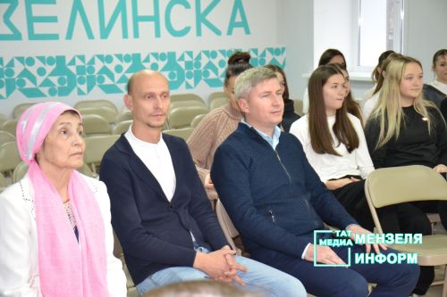 В Мензелинске прошла встреча поколений