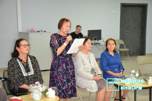 В Мензелинске прошла встреча поколений