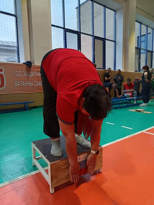 «Спорт — норма жизни»: мензелинцы старшего поколения сдали нормы ГТО