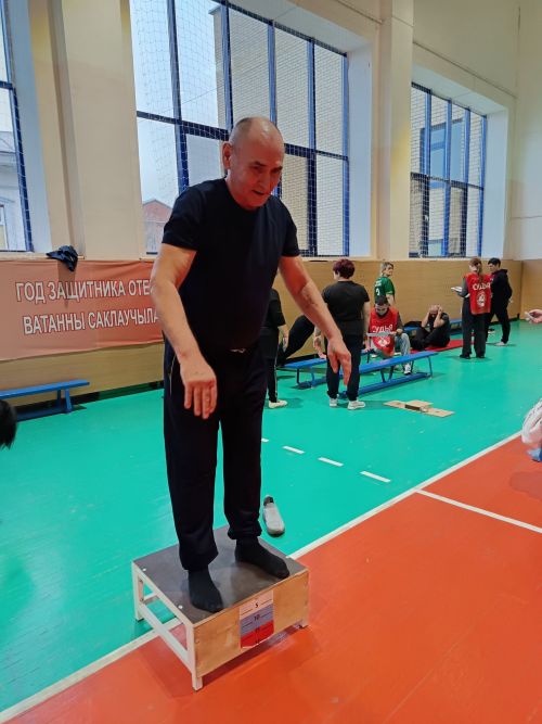 «Спорт — норма жизни»: мензелинцы старшего поколения сдали нормы ГТО