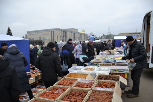В Мензелинске прошла ярмарка