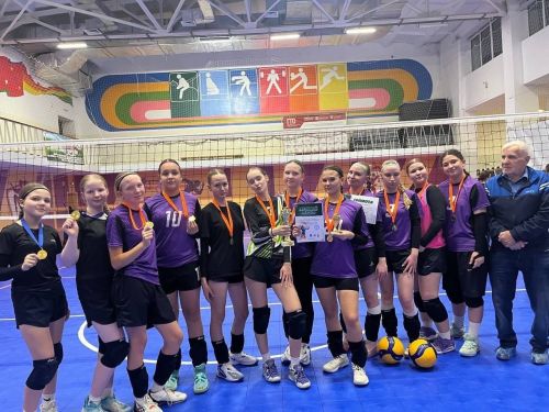 Волейболистки Мензелинска выиграли «золото» в Менделеевске