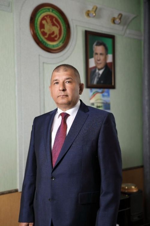 Минзәлә районы башлыгы Ураза бәйрәме белән котлый