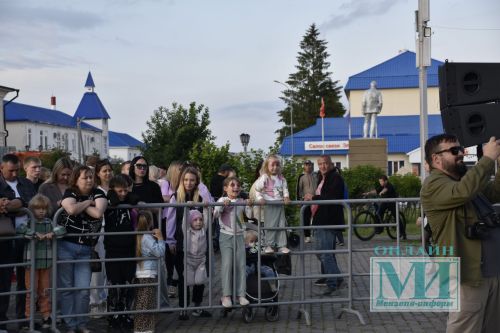 Мензелинск чествует свою молодёжь: праздник талантов, достижений и вдохновения