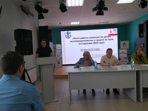 От профилактики до защиты: В Мензелинске обсудили проблемы несовершеннолетних
