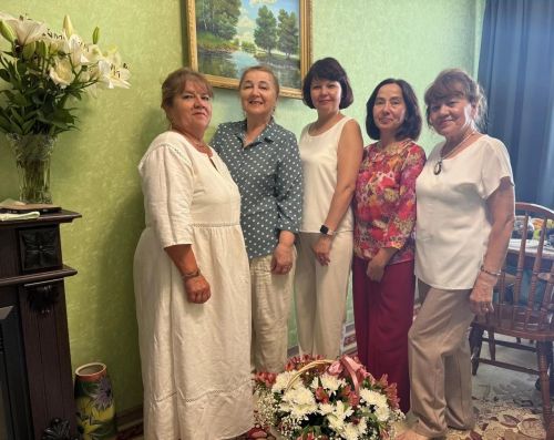 Делегация из района поздравила экс-директора Мензелинского педколледжа