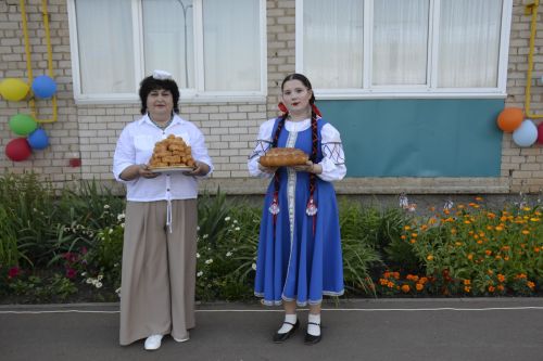 Минзәләдә «Безнең ишегалды — Дуслык фестивале» узды
