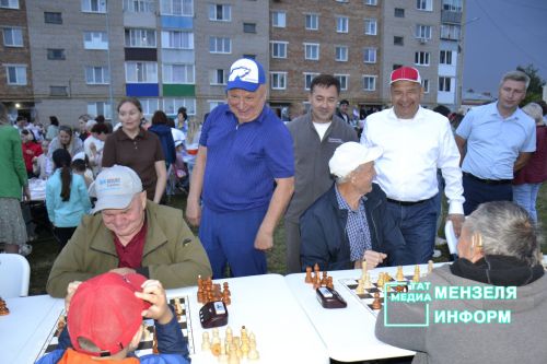Яркие моменты мероприятия «Фестиваль добрососедства» в Мензелинске