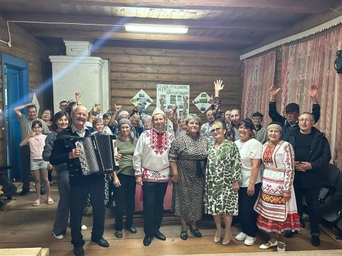 Продолжается проект работников культуры Атряклинского сельского поселения
