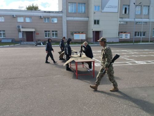 Команда средней школы № 3 приняла участие на юнармейских соревнованиях