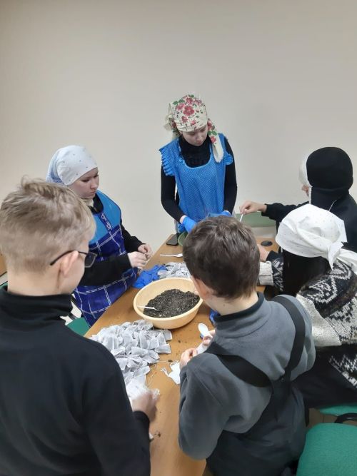 Новогодний подарок от детей: ароматный чай для защитников