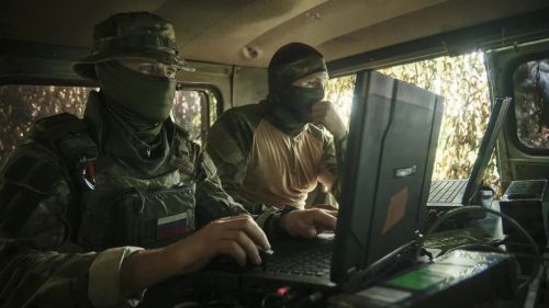 «Привычный для геймеров интерфейс»: в Татарстане призывники могут сменить срочную службу на контракт с дронами