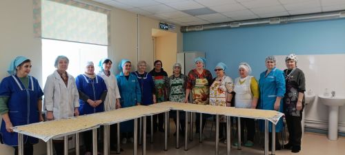 Сотрудники   Николаевской школы приняли участие в благотворительной акции