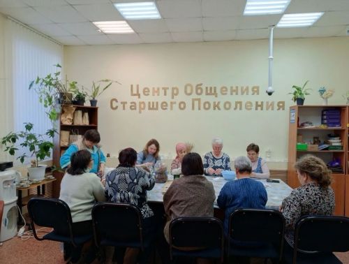 Поддержка бойцов СВО: старшее поколение Мензелинского района активно участвует в сборе помощи.