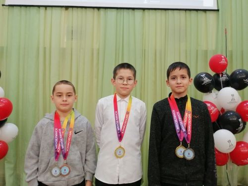 Минзәлә районының 1 нче урта мәктәп һәм гимназия шахматчылары Бөтенроссия ярышларының республика этапларында катнашачак