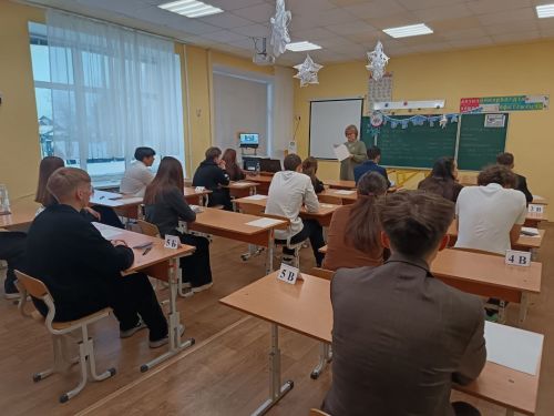 У мензелинских девятиклассников важное испытание — итоговое собеседование по русскому языку