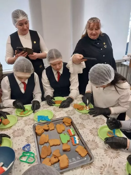 Уроки волонтерства для учащихся Коноваловской школы