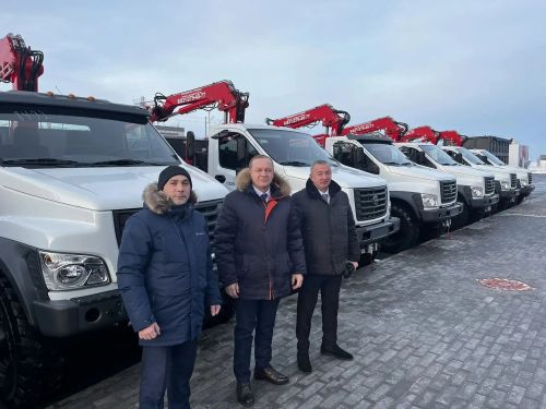 Мензелинскому ветеринарному объединению вручили спецтехнику