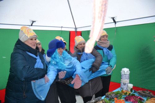 На набережной Мензелинска состоялся Фестиваль ухи