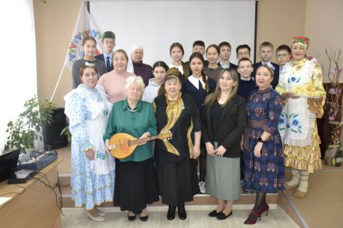 В Доме культурного наследия Мензелинска состоялось мероприятие, посвященное родному языку