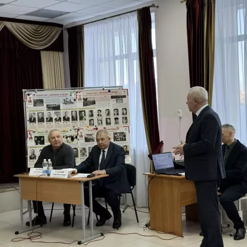 В СОШ № 2 прошел парламентский урок