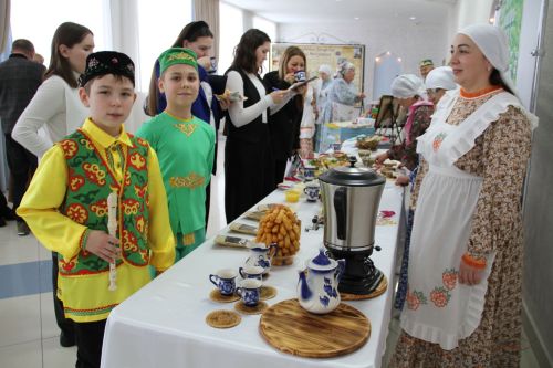 Семьи Мензелинска сохраняют свои родовые традиции и обычаи
