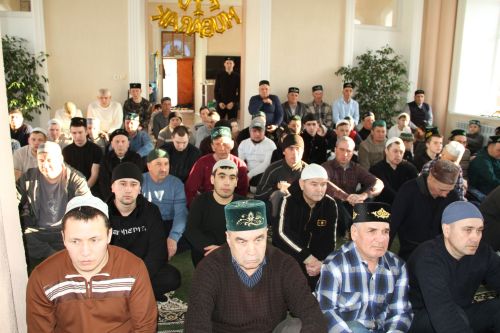 В Мензелинске отметили Ураза-байрам