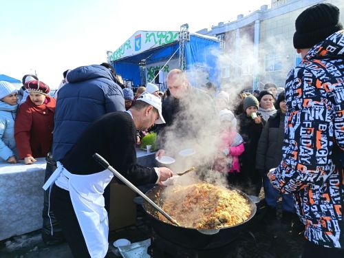 В Мензелинске с размахом отметили Навруз: единство культур и традиций