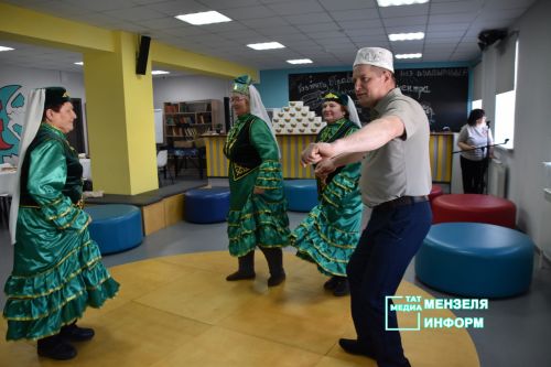 Праздник весны, таланта и танца: ТОС подарил незабываемый вечер для женщин