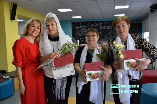Праздник весны, таланта и танца: ТОС подарил незабываемый вечер для женщин