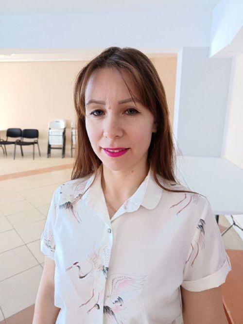 Эльмира Сизова: 8 Марта — праздник весны, семьи и цветов.