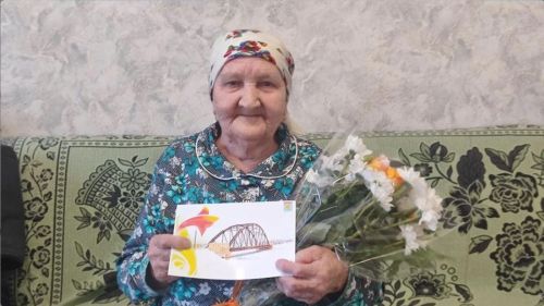 Жительнице Мензелинского района, труженице тыла Раисе Марковой исполнилось 94 года